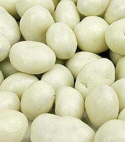 WHITE CHOCOLATE COATED RAISINS