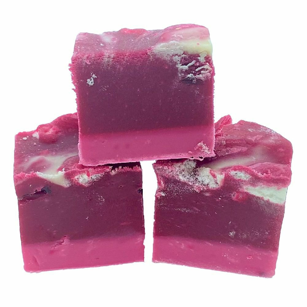 Eton Mess Fudge 100g